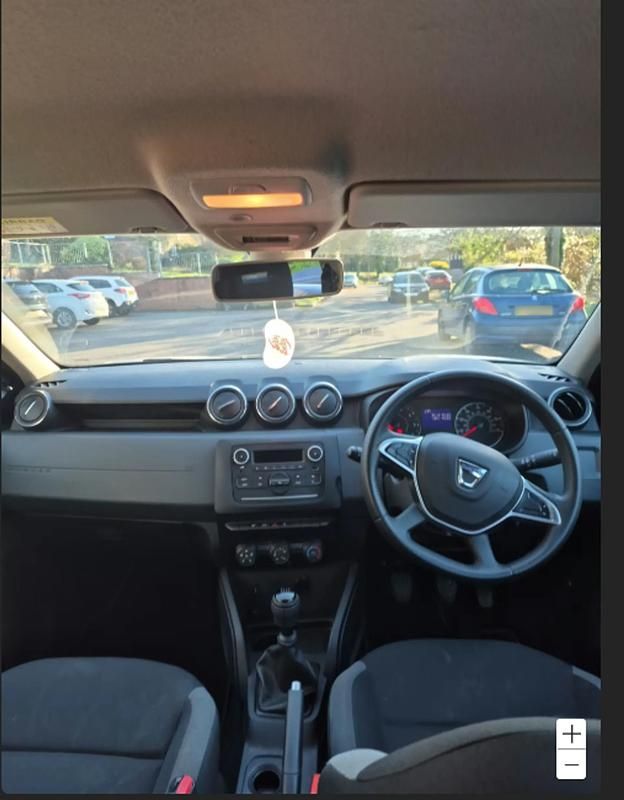 Used Dacia Duster Essentiel 115 HP (84 kW) 2019 White SUV