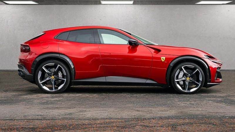 Used Ferrari Purosangue 725 HP (533 kW) 2024 Red SUV