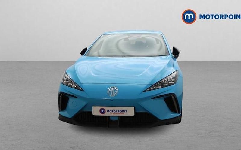 Usado MG MG4 EV Trophy 150 kW (204 HP) 2025 Citadino