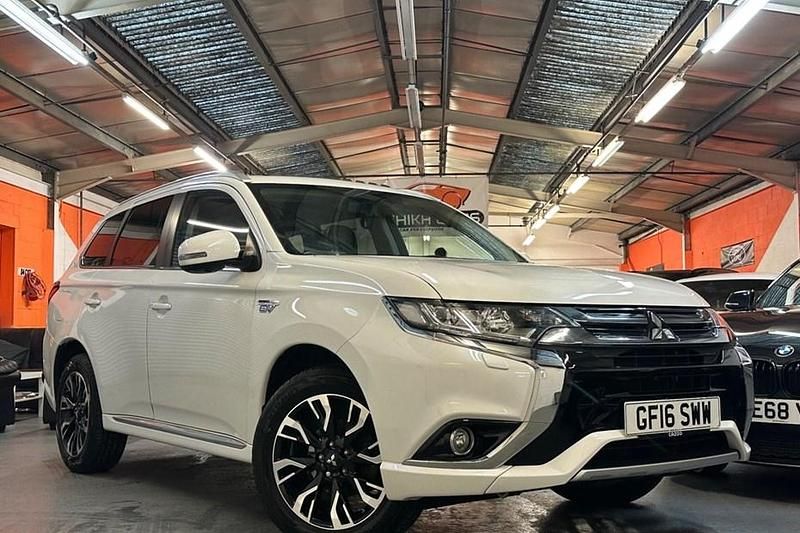 Used Mitsubishi Outlander P-HEV 2016