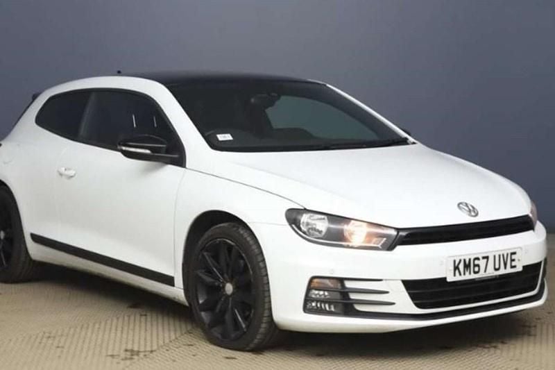 Used VW Scirocco Black Edition 125 HP (91 kW) 2017 White Coupe