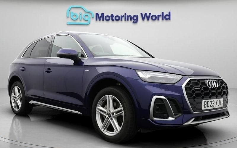Used 2024 Audi Q5 S-Line SUV | £30,800 (Good price) - Image 1/4