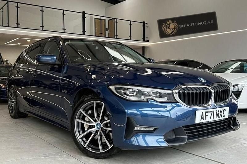 Used BMW 330e Sport Line 2021