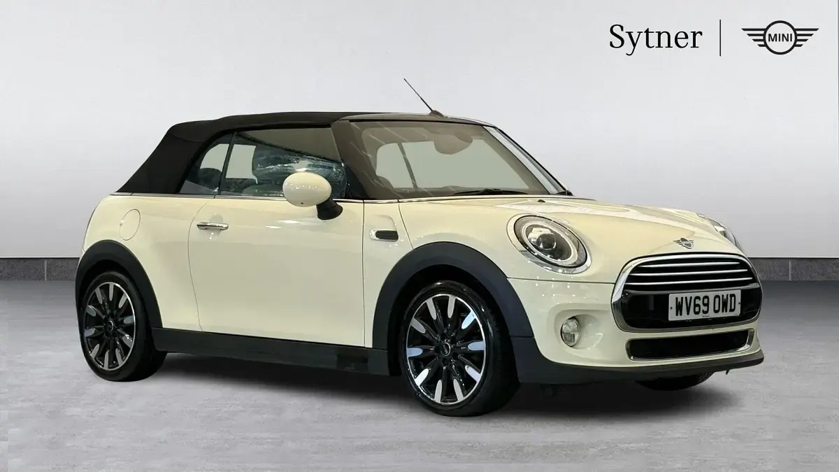 Used Mini Cooper Exclusive 134 HP (98 kW) 2019 White Hatchback