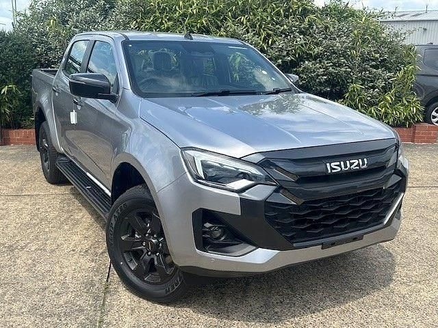 Mercury silver New 2025 Isuzu D-Max Pickup | £41,544 (Fair price) - Image 1/1