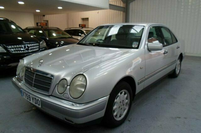 Used 1999 Mercedes E200 Classic Sedan | £1,095 - Image 1/4