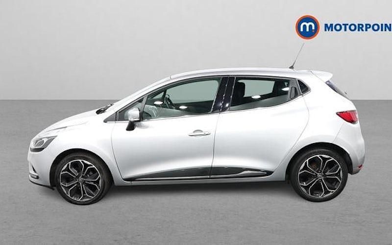 Used Renault Clio IV Iconic 90 HP (66 kW) 2019 Silver Hatchback