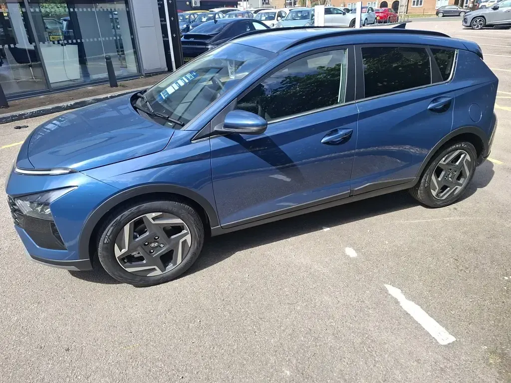 New Hyundai Bayon Ultimate 90 HP (66 kW) 2026 Vibrant blue SUV