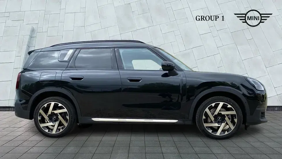 New Mini Countryman Exclusive 218 HP (160 kW) 2025 Black SUV