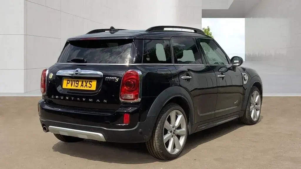 Usado Mini Cooper Countryman Exclusive 2019 Negro SUV
