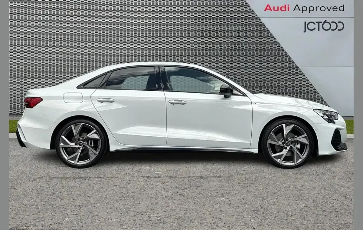 Used Audi A3 Black Edition 147 HP (108 kW) 2026 White Sedan