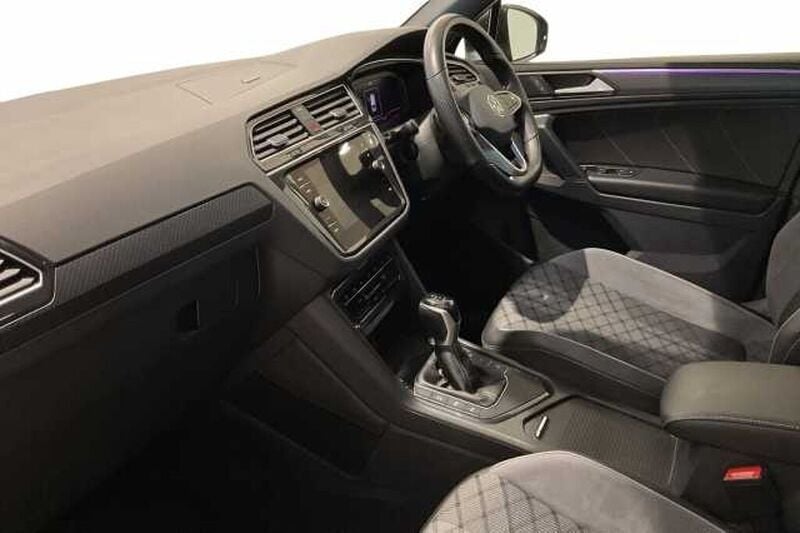 Used VW Tiguan R-line 150 HP (110 kW) 2021 Black SUV