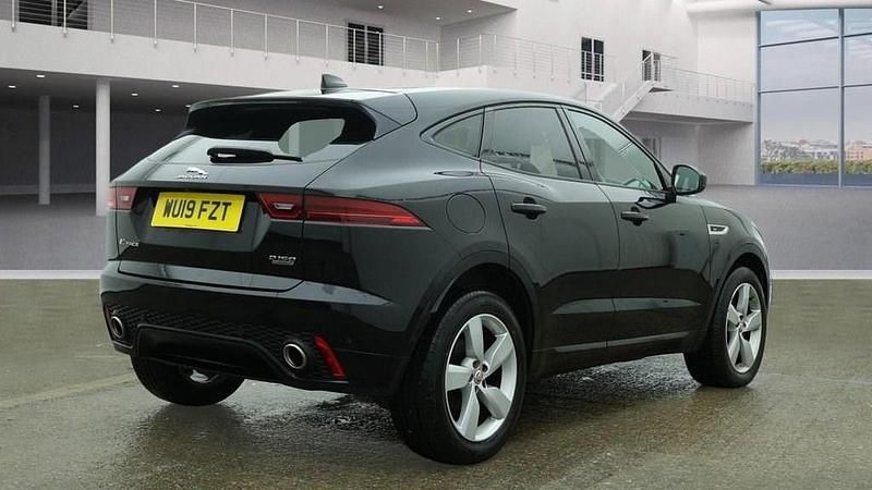 Used Jaguar E-Pace R-Dynamic 150 HP (110 kW) 2019 Black SUV