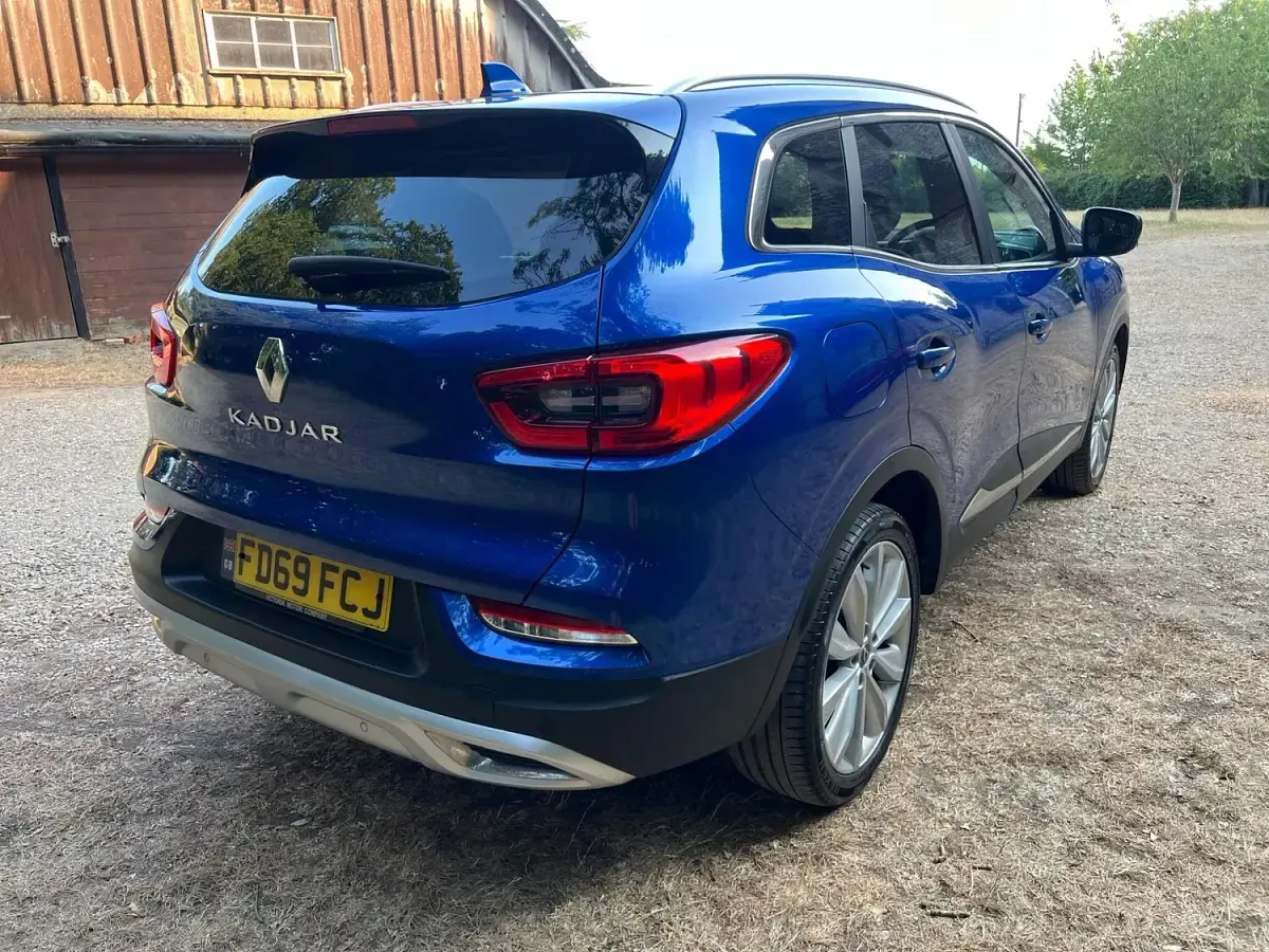 Used Renault Kadjar Version S 140 HP (102 kW) 2019 Blue SUV