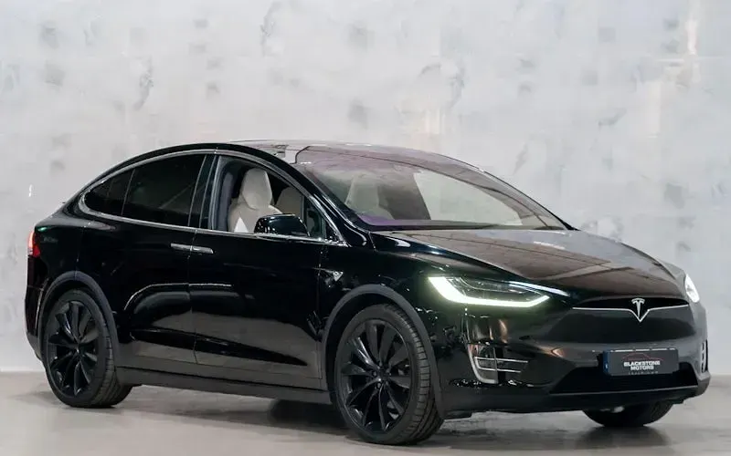 Used Tesla Model X Standard Range 244 kW (333 HP) 2019 SUV