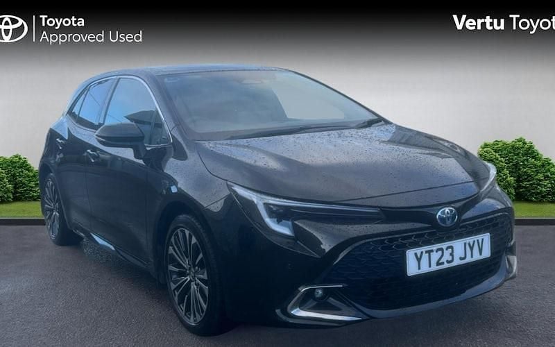 Used Toyota Corolla Design 140 HP (102 kW) 2026 Hatchback