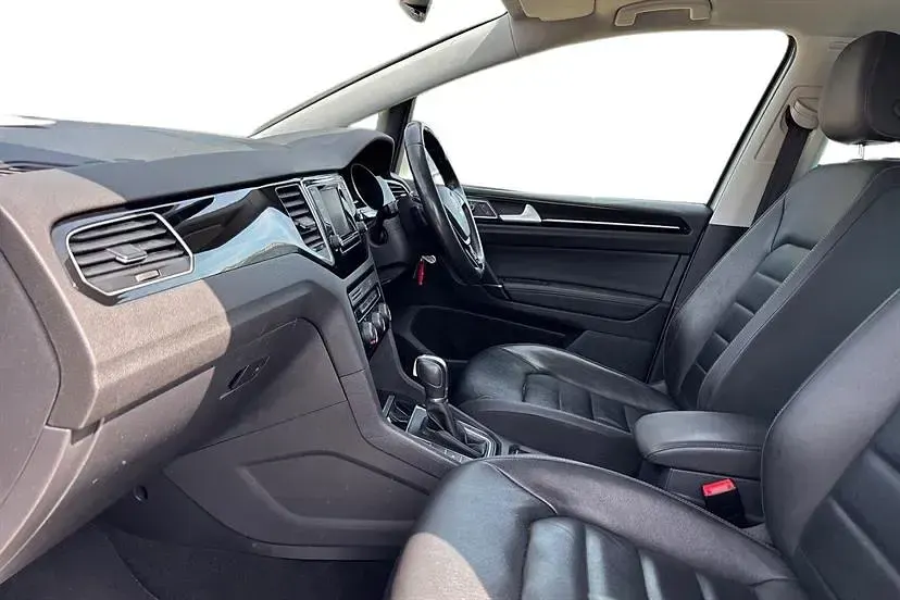 Usado VW Golf VII GT 150 CV (110 kW) 2014 Plateado Utilitario