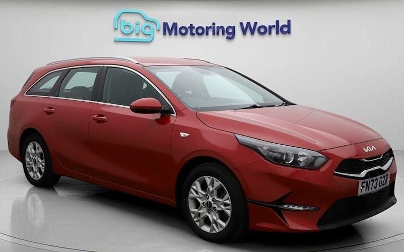 Used 2023 Kia Ceed Sportswagon Estate | £16,100 (Fair price) - Image 1/4