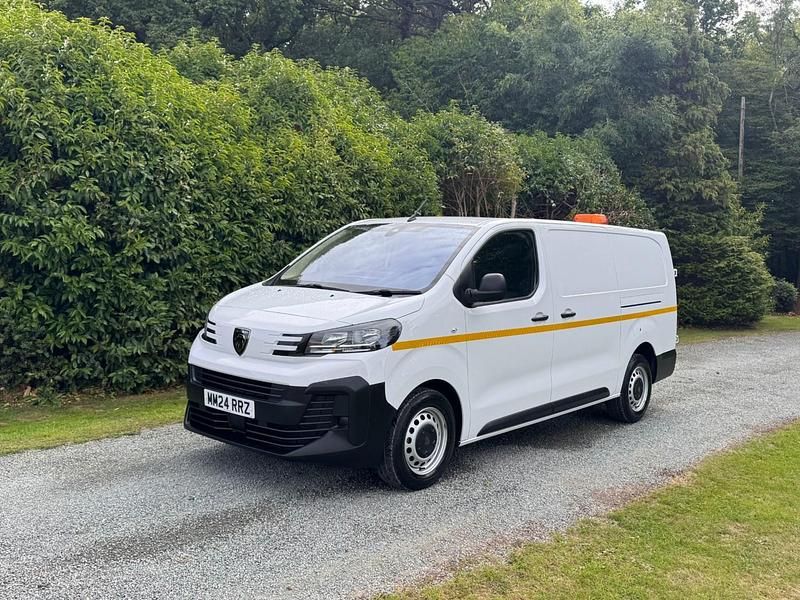 Used Peugeot Expert 2024 White Van