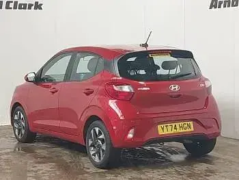 Used Hyundai i10 Advanced 83 HP (61 kW) 2024 Red Hatchback