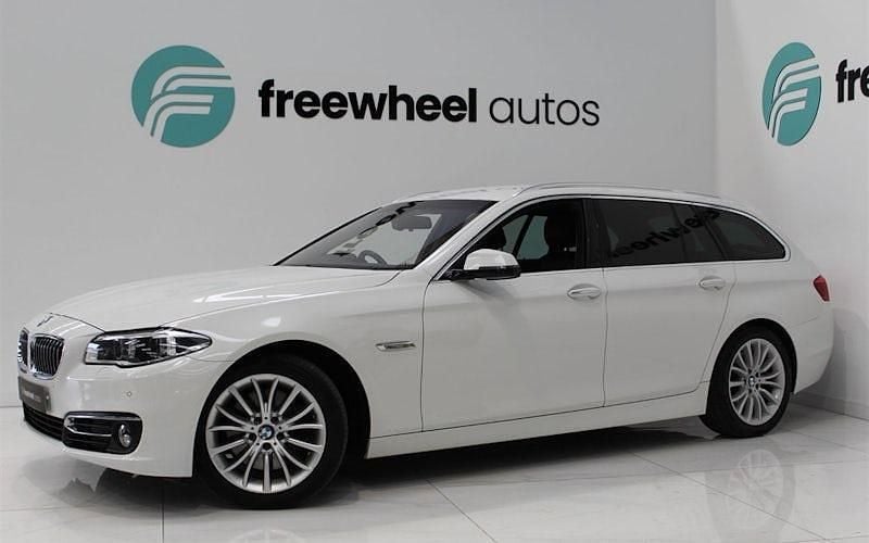 Used 2016 BMW 525 Luxury Line Estate | £13,899 (Fair price) - Image 1/4