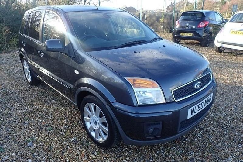 Used 2010 Ford Fusion Titanium | £1,995 (Fair price) - Image 1/1