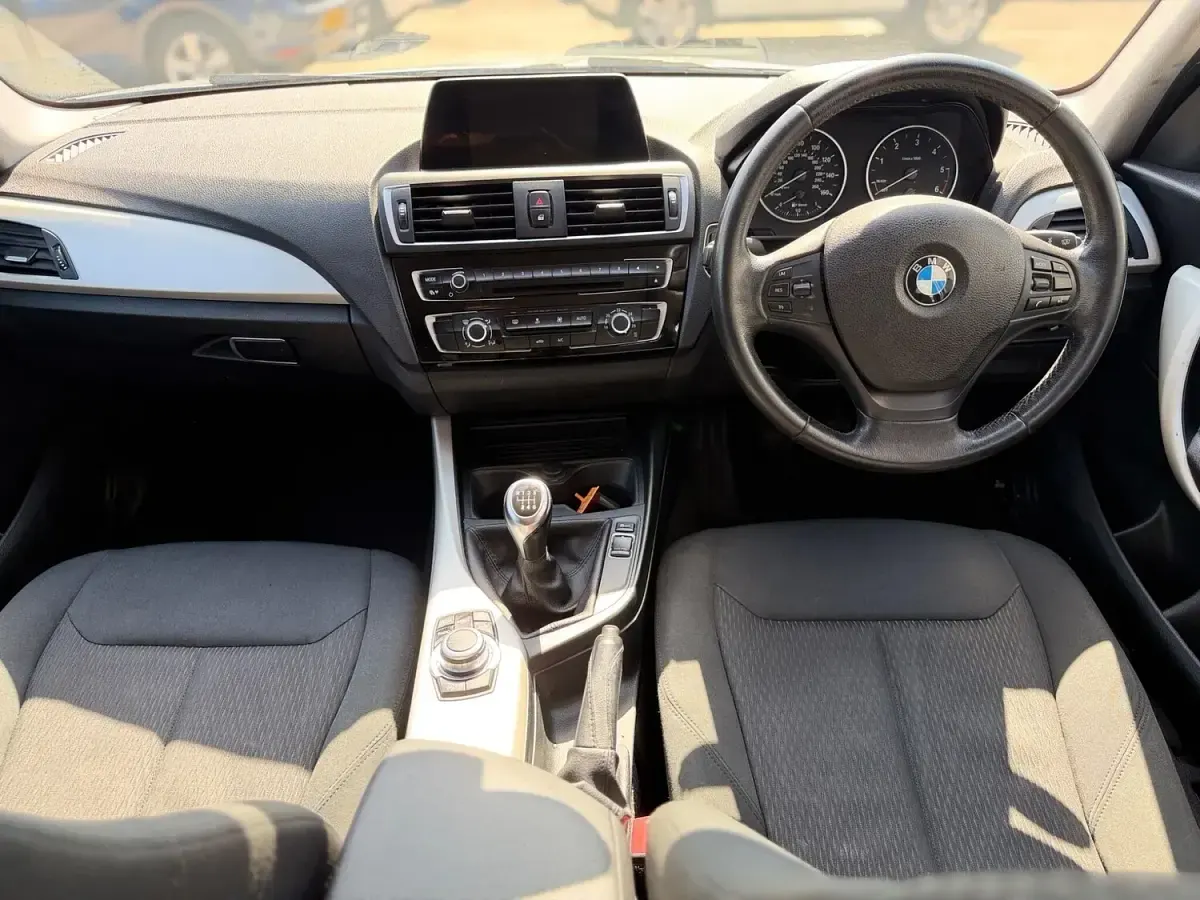 Used BMW 116 Efficient Dynamics 116 HP (85 kW) 2016 Silver Hatchback