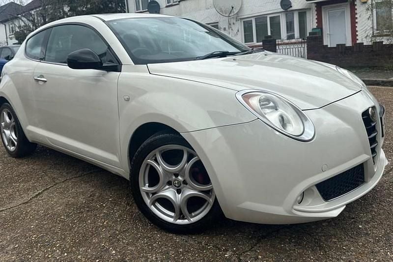 Used Alfa Romeo MiTo Veloce 2010 White Hatchback
