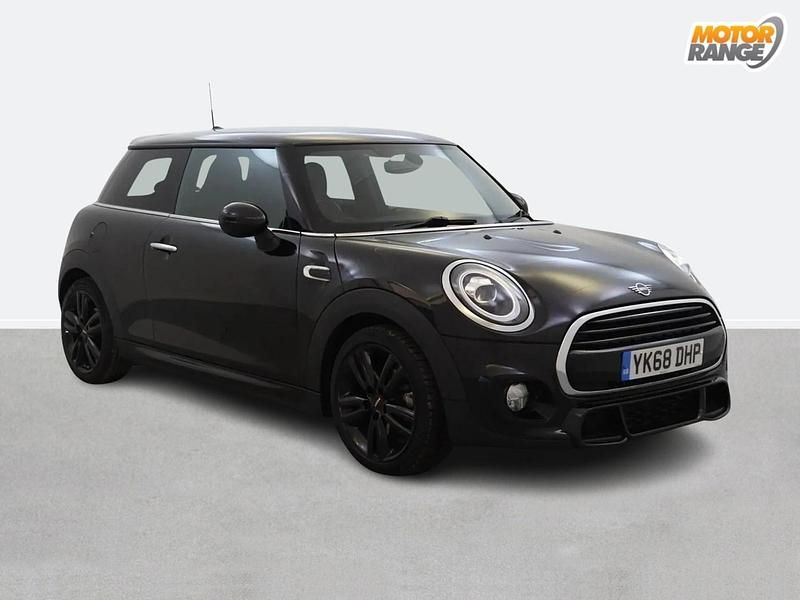 Black Used 2019 Mini Cooper Comfort Hatchback | £12,395 (Fair price) - Image 1/4