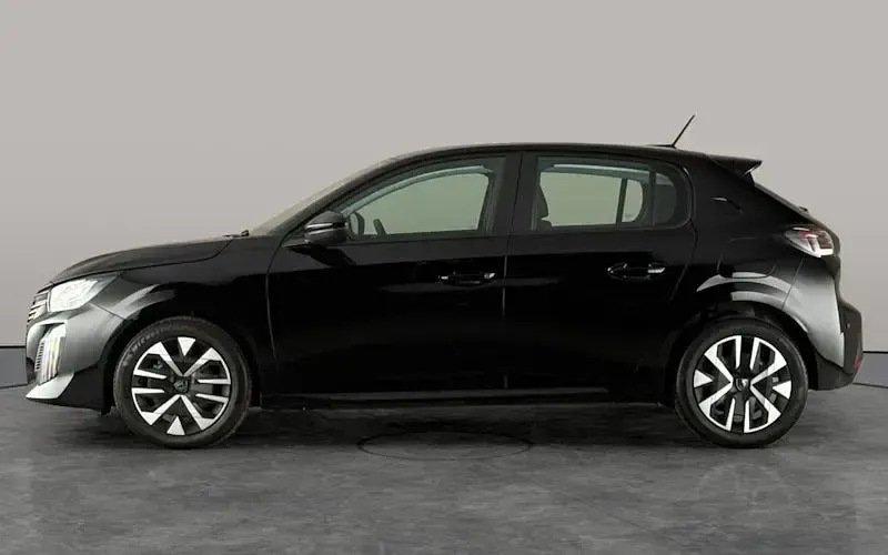 Used Peugeot 208 Active 102 HP (75 kW) 2024 Black Hatchback