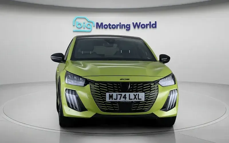 Used Peugeot 208 GTi 137 HP (100 kW) 2024 Yellow Hatchback