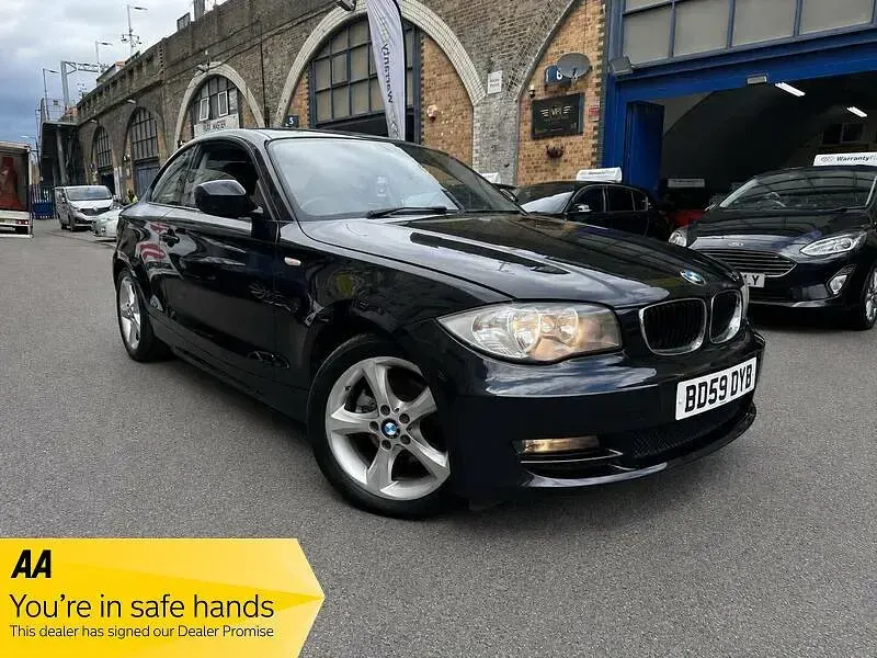 Used BMW 120 Coupé Sport Line 2010 Black Coupe