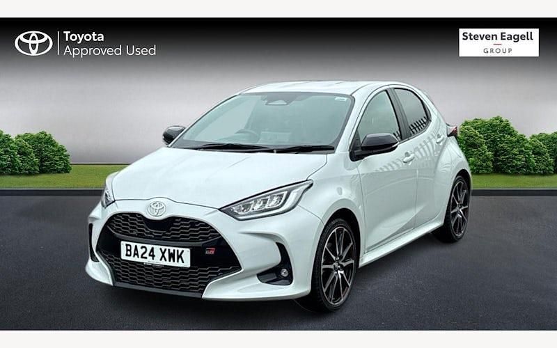 Used Toyota Yaris Hybrid Sport 131 HP (96 kW) 2026 Hatchback