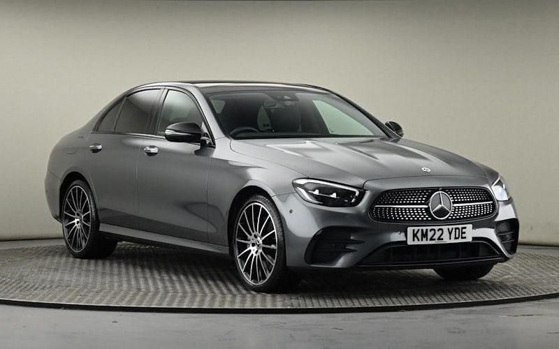 Selenite grey Used 2022 Mercedes E400 AMG line Sedan | £37,200 (Fair price) - Image 1/4