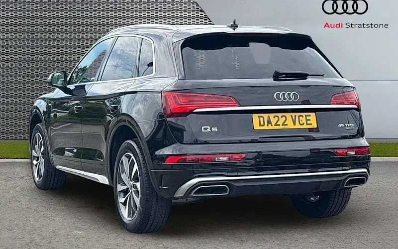 Used Audi Q5 S-Line 265 HP (194 kW) 2024 SUV