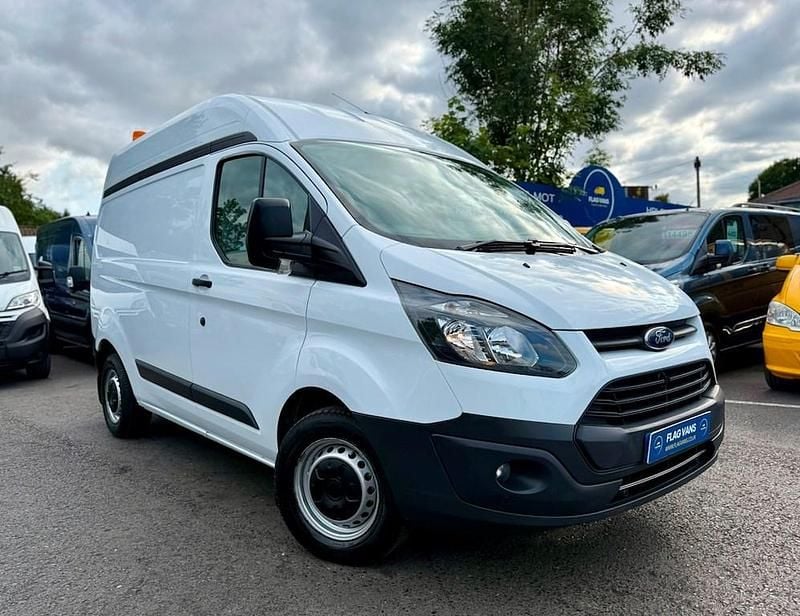 White Used 2018 Ford Transit Custom Van | £10,995 (Super price) - Image 1/4