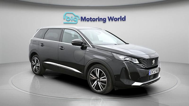Used Peugeot 5008 Premium 131 HP (96 kW) 2022 Black SUV