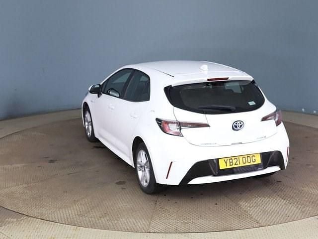 Used Toyota Corolla 122 HP (89 kW) 2021 Hatchback