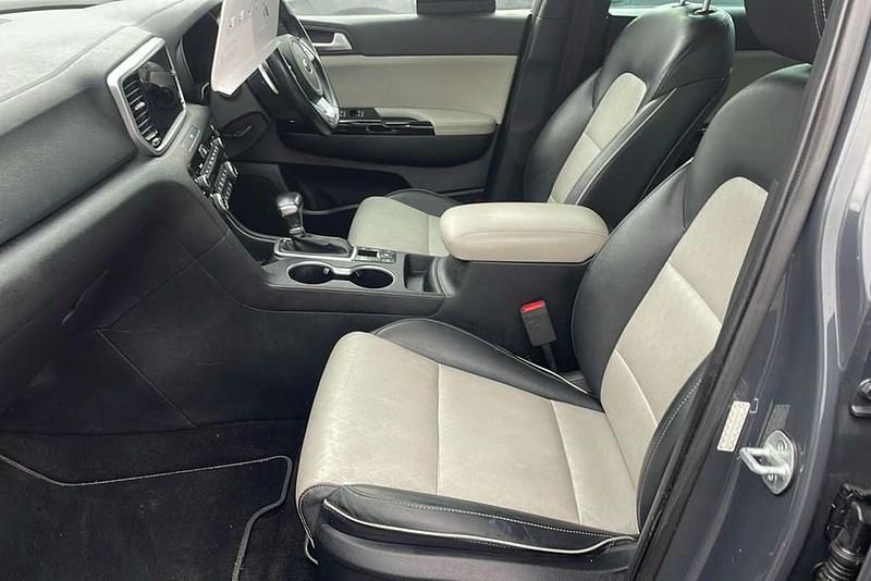 Used Kia Sportage GT-Line 180 HP (132 kW) 2021 Grey SUV