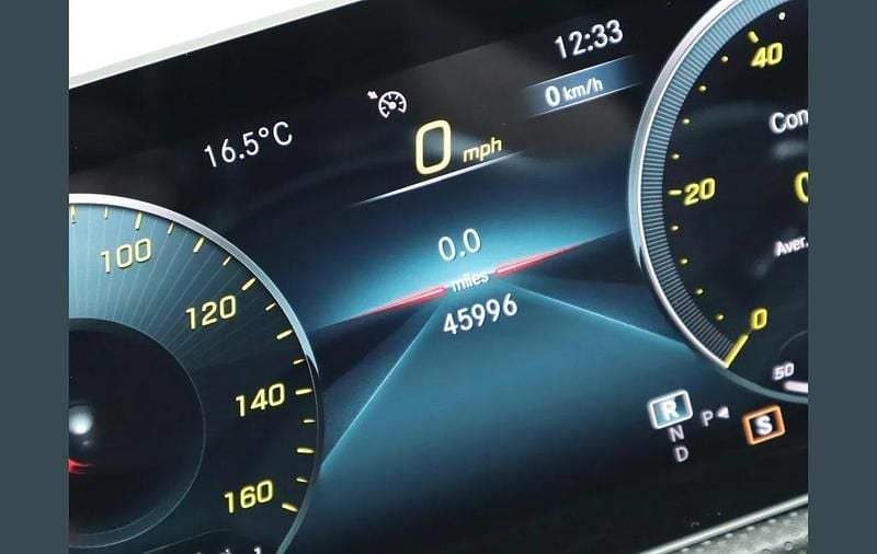 Used Mercedes CLA220 AMG Line Premium Plus 187 HP (137 kW) 2020 Black Sedan