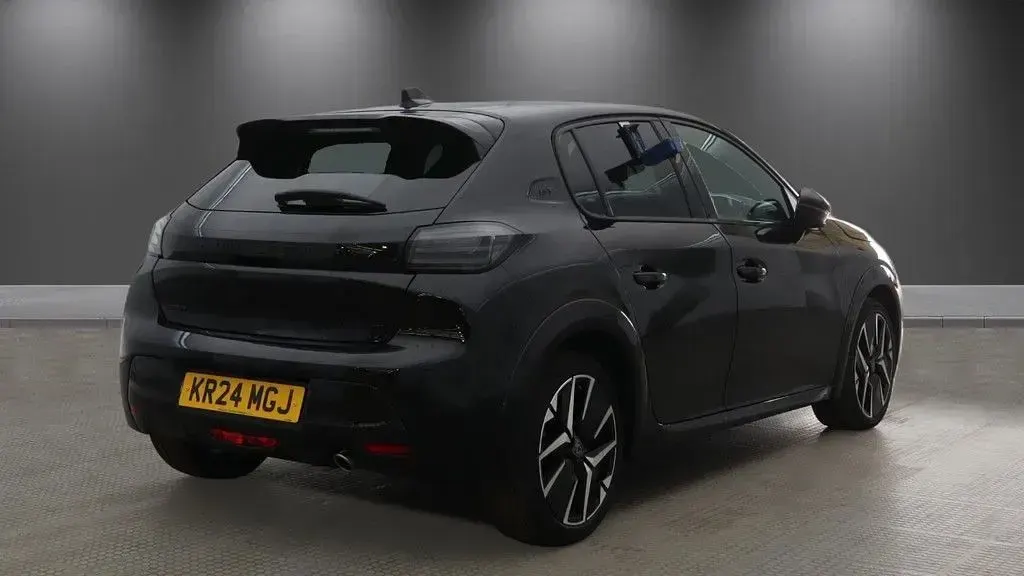 Used Peugeot 208 GT 100 HP (73 kW) 2024 Black Hatchback