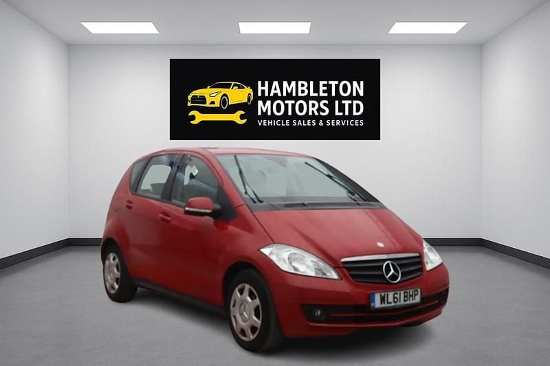 Red Used 2011 Mercedes A160 Classic Hatchback | £2,995 (Good price) - Image 1/4