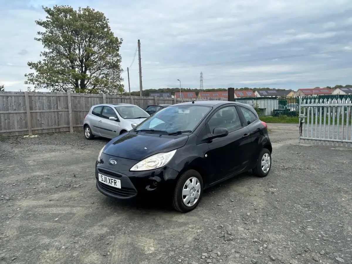 Usado Ford Ka 69 HP (50 kW) 2011 Preto Citadino