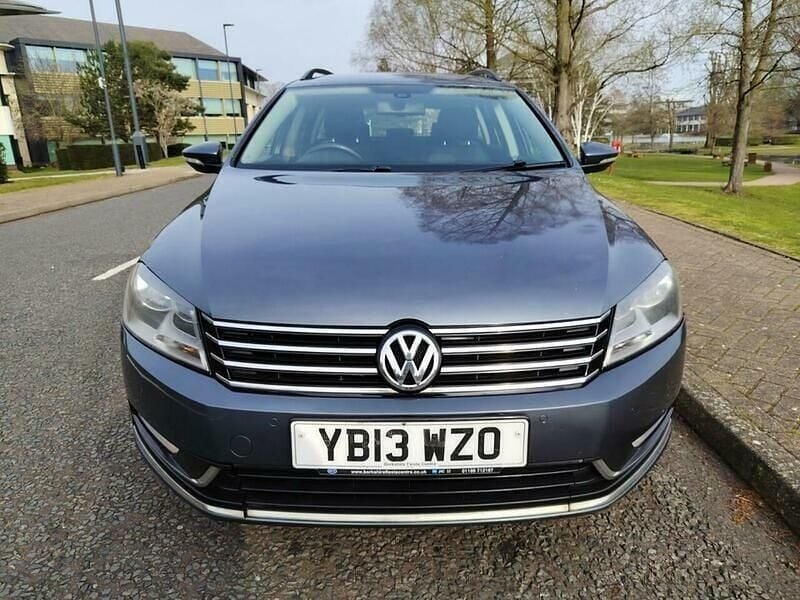 Used VW Passat Highline 140 HP (102 kW) 2013 Grey Estate
