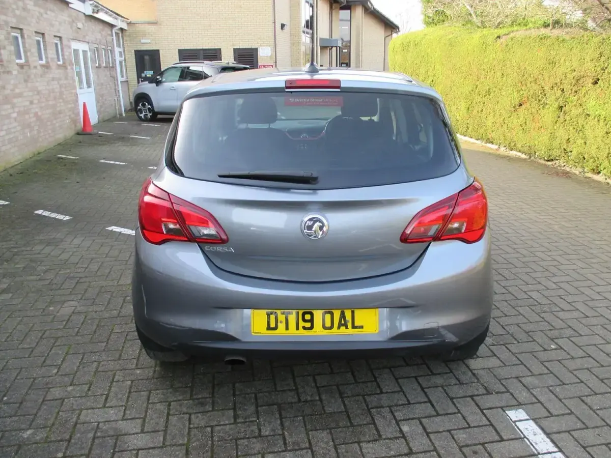 Used Vauxhall Corsa 90 HP (66 kW) 2019 Grey Hatchback