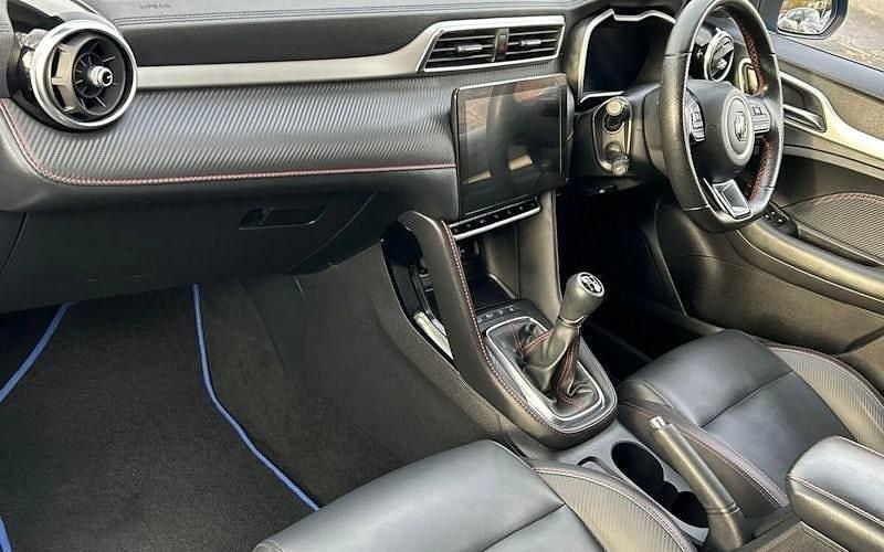 Used MG ZS Exclusive 106 HP (77 kW) 2024 Hatchback