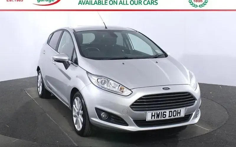 Used Ford Fiesta Titanium 101 HP (74 kW) 2016 Hatchback
