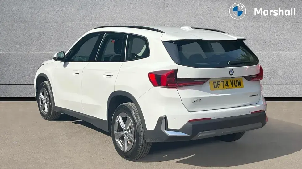 Used BMW X1 Sport Line 170 HP (125 kW) 2024 White SUV