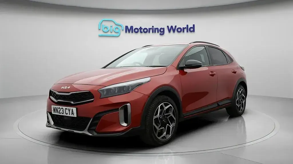 Usado Kia XCeed GT-Line 158 HP (116 kW) 2023 Vermelho SUV