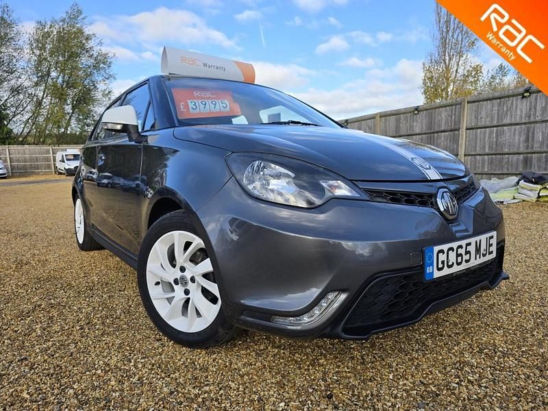 Used MG MG3 106 HP (77 kW) 2016 Grey Hatchback